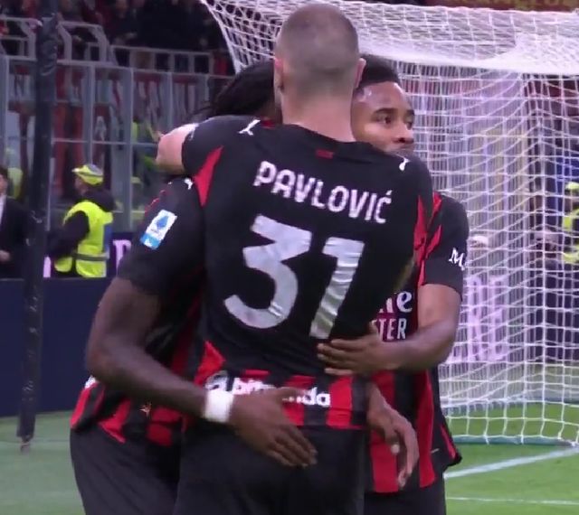 大力神杯已经抵达华盛顿！北京时间6日凌晨正式抽签（大力神杯抵达华盛顿，北京时间6日凌晨举行正式抽签）