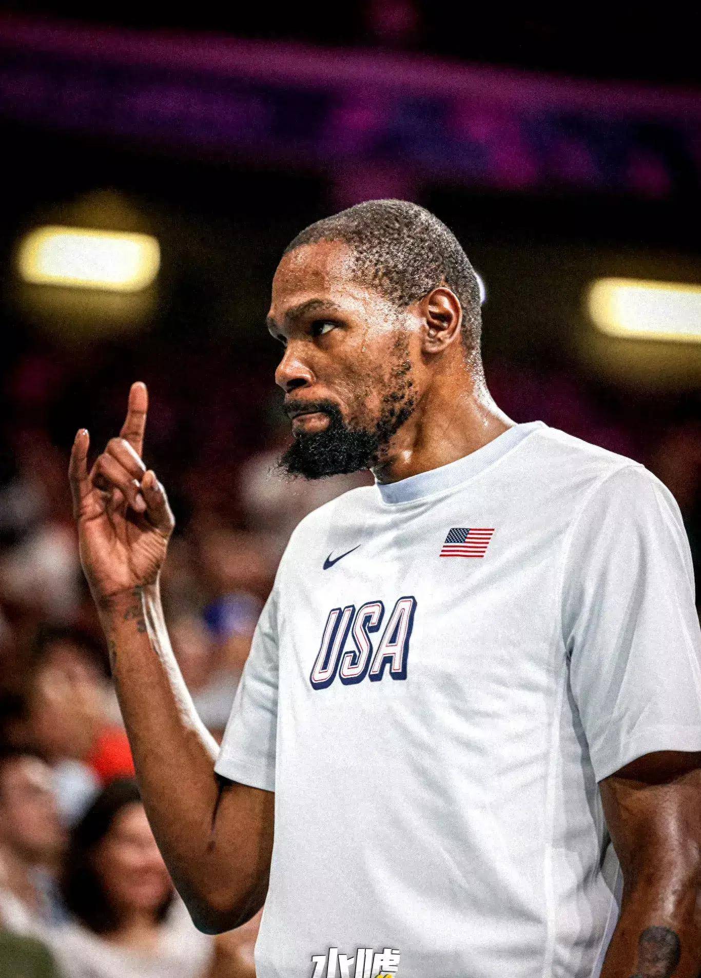 鲁伊-科斯塔否认本菲卡对迪巴拉感兴趣：那不是真的（鲁伊·科斯塔驳斥本菲卡有意迪巴拉传闻：纯属不实）