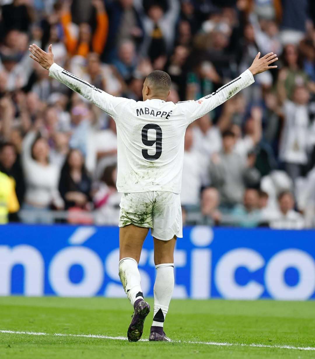 2025中超犯规榜：费利佩60次第一，马莱莱、内内58次并列第二（2025中超犯规榜：费利佩以60次居首，马莱莱与内内各58次并列第二）