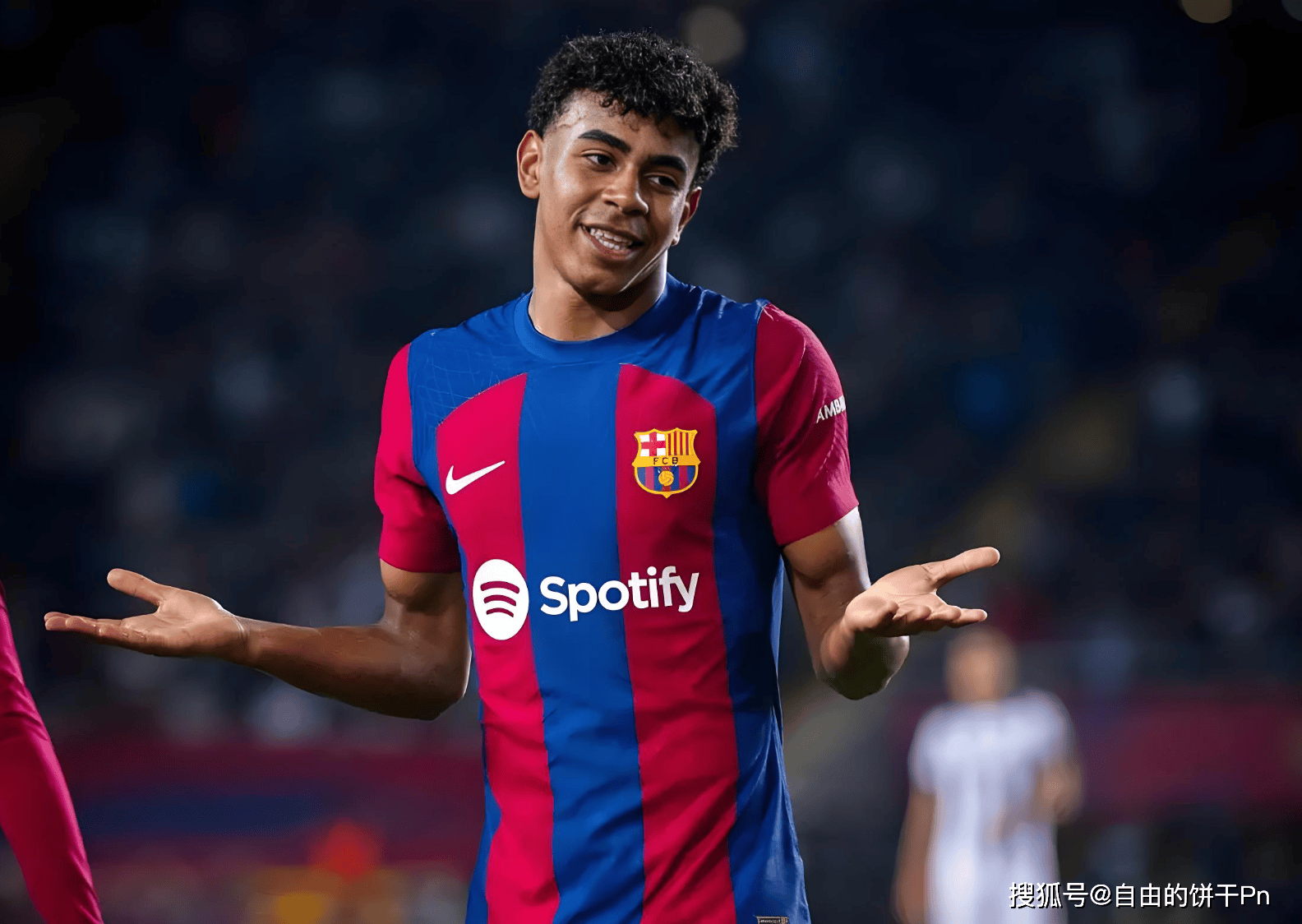 队记：杨瀚森用力过猛后明显沉稳 里斯表现不佳为他提供练级机会（队记：杨瀚森由用力过猛转为稳健，里斯低迷为其“练级”腾出空间）