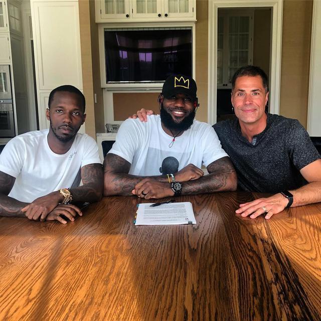 浙江绿魂球迷会：开场前将致敬弗兰克，第11分钟高唱队长之歌（浙江绿魂球迷会赛前致敬弗兰克，第11分钟齐唱队长之歌）