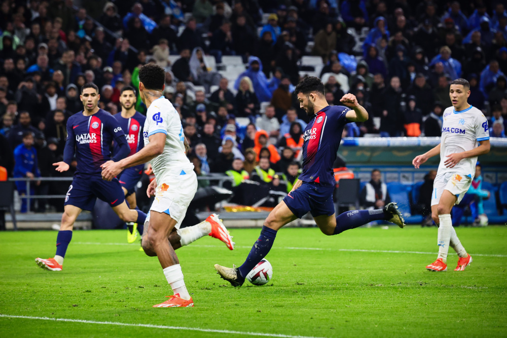 切尔西征战欧冠，帕尔默与德拉普缺阵成隐忧（切尔西出征欧冠，帕尔默与德拉普缺席增添隐患）