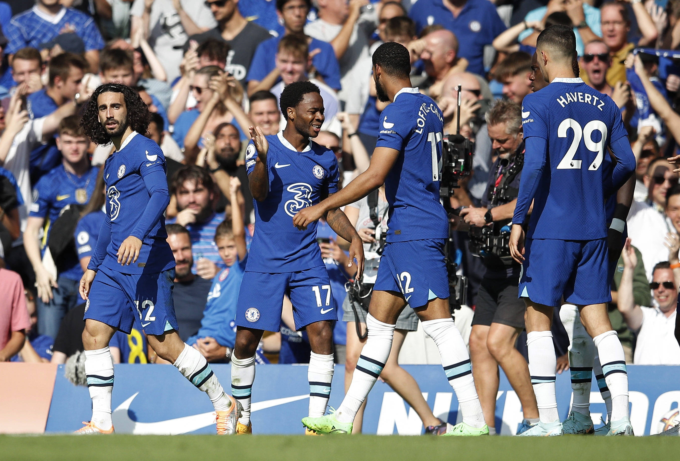 泰山队稳定输出堪称模板（泰山队稳定发挥堪作范本）