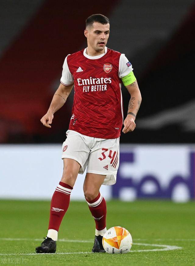 意甲联赛：比萨吉拉迪诺对阵旧主，帕尔马后防线阵容不整（意甲：吉拉迪诺率比萨挑战旧主，帕尔马后防捉襟见肘）