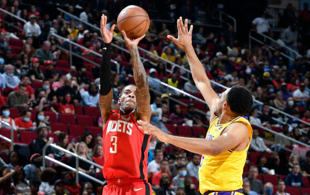 马塞洛：防梅西很难，到今天我还在找答案；和皮克一直是朋友（马塞洛：防住梅西太难，至今仍无解；与皮克始终是好友）