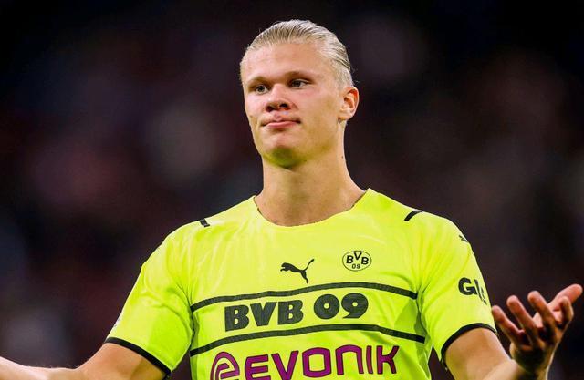 拜仁vs弗赖堡全场数据：控球率72-28，射门14-5（拜仁战弗赖堡全场统计：控球72%-28%，射门14比5）